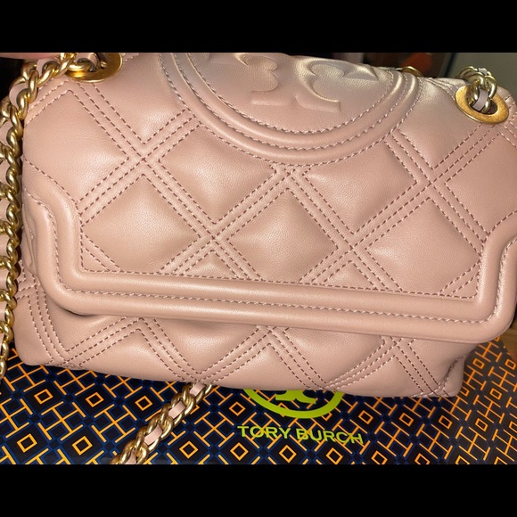 Tory Burch Handbags - Tory Burch Fleming Soft Convertible Shoulder Bag